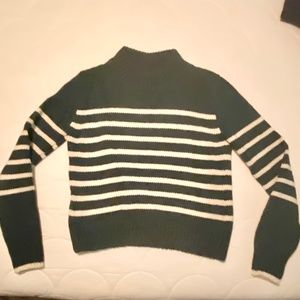 Faherty Cuddle Stripe Sweater - Green XS